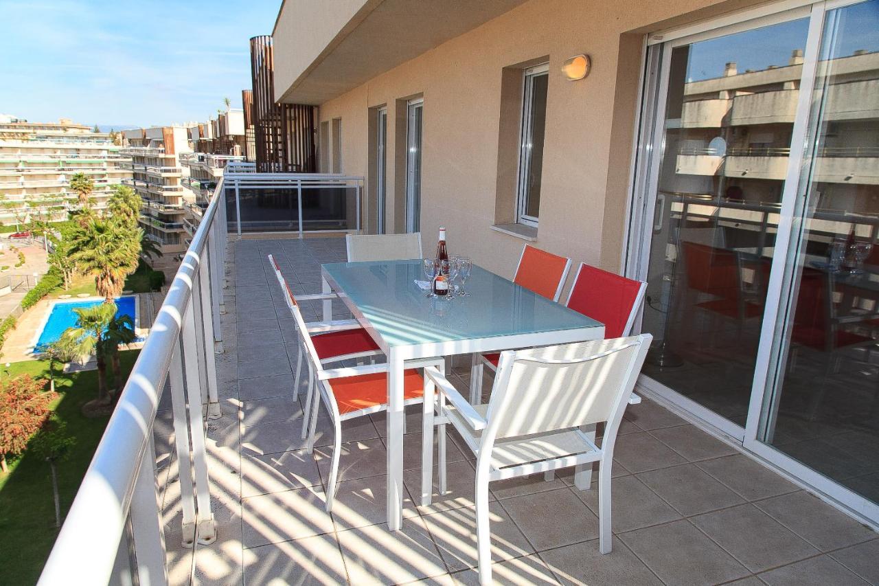 Uhc Ventura Park Apartments Salou Oda fotoğraf