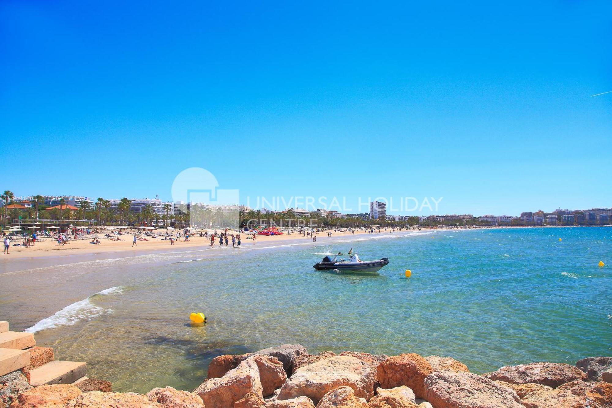 Uhc Ventura Park Apartments Salou Oda fotoğraf